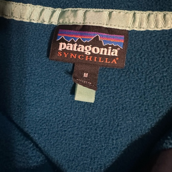 Patagonia Two-Tone Teal and Light Blue Fleece Pullover - Picture 3 of 3